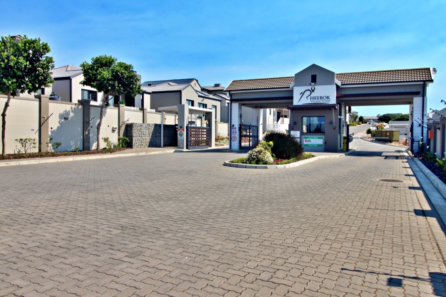 3 Bedroom Property for Sale in Reebok Western Cape